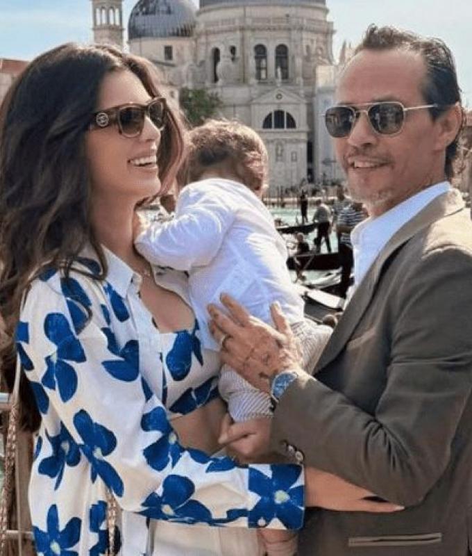 Nadia Ferreira Marc Anthony et son bébé à Venise en fête