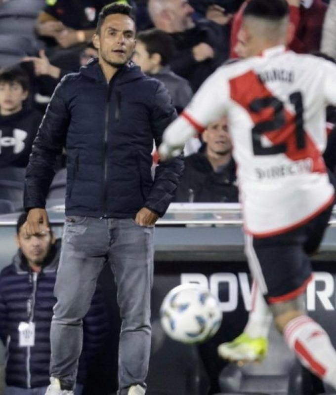 L’entraîneur du Central Córdoba à propos de son gardien: “Ils ont marqué trois buts, mais s’il n’avait pas été là, il y aurait eu plus de buts” :: Olé
