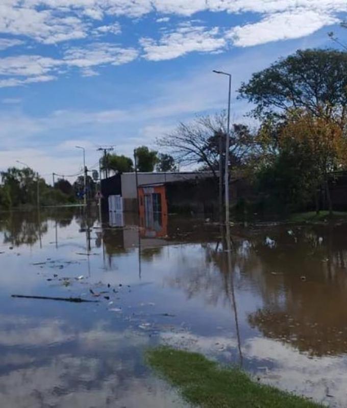 Plus de 500 personnes restent évacuées en raison des inondations à Concordia : « Il y a des commerces sous l’eau »