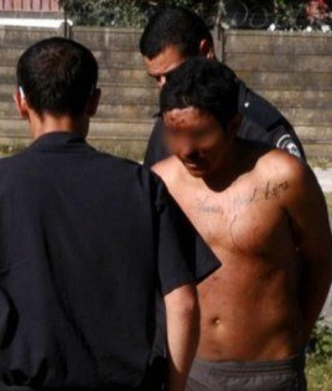 Un homme a été arrêté à Albardón après avoir frappé trois personnes