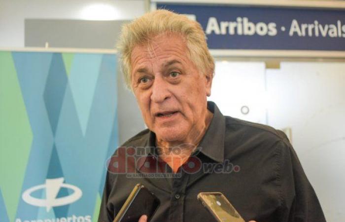 Ubaldo “Pato” Fillol est arrivé à Santiago del Estero pour présenter les coupes de l’équipe nationale argentine