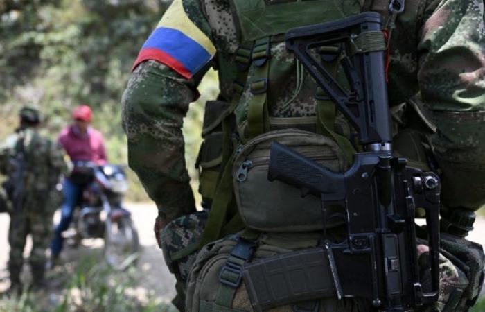 Des dissidents des FARC attaquent le commissariat de Cauca