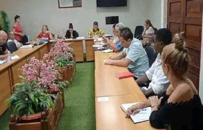 Le Bureau Provincial du Parti analyse la situation de l’approvisionnement en eau à Villa Clara