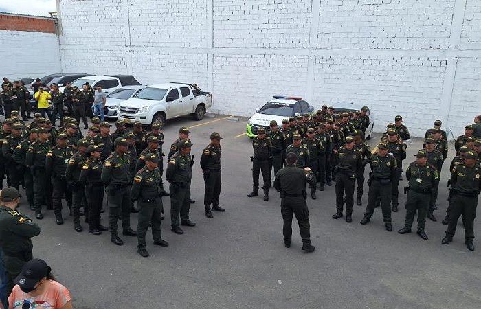 Ils renforcent la sécurité à Huila avec plus de 500 policiers pour les festivités