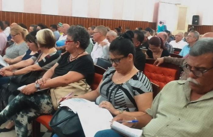 Début de la visite de travail du gouvernement à Cienfuegos – Radio Rebelde