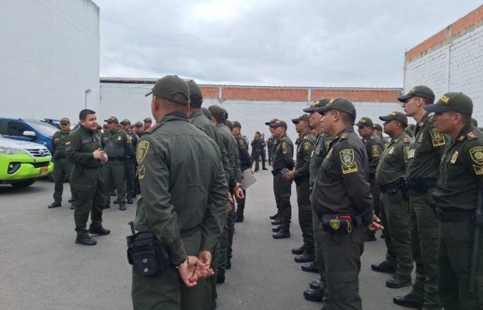 Les 500 militaires en uniforme qui renforceront la sécurité à Huila pendant les festivités sont prêts