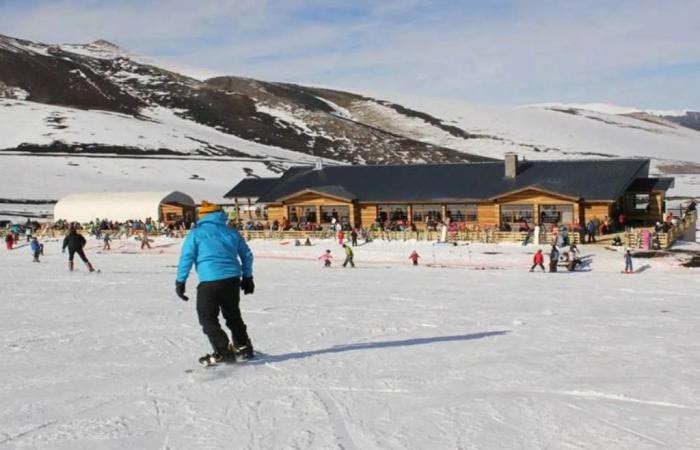 Vacances d’hiver au Chili : combien ça coûte de skier de l’autre côté de la chaîne de montagnes