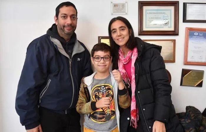 Faustino Oro était sur le point de réaliser un exploit aux échecs mondiaux, mais il a franchi une autre barrière incroyable à l’âge de 10 ans