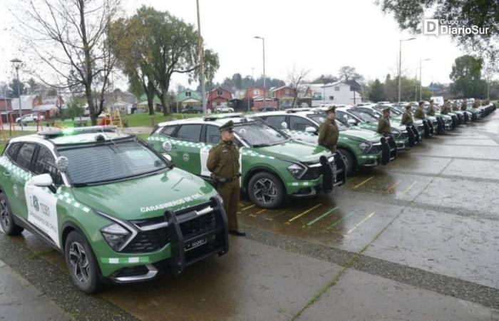 Ils livrent 24 nouveaux véhicules aux Carabineros de Los Ríos