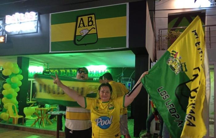 Les supporters de Bucaramanga à Valledupar ont célébré le premier titre de leur équipe
