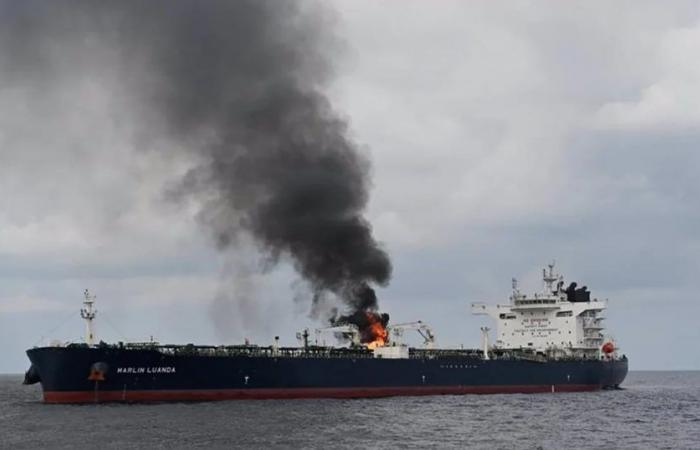 Les Houthis ont attaqué trois navires, un destroyer américain et deux pétroliers en mer Rouge