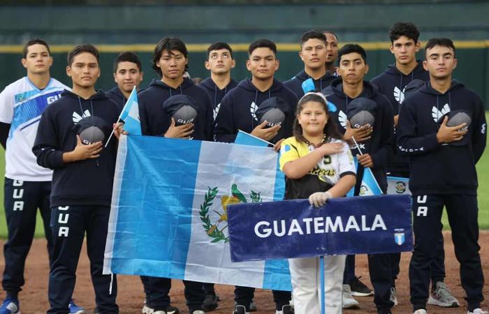 Deuxième date de la série latino-américaine de baseball senior au Guatemala (+Photos)