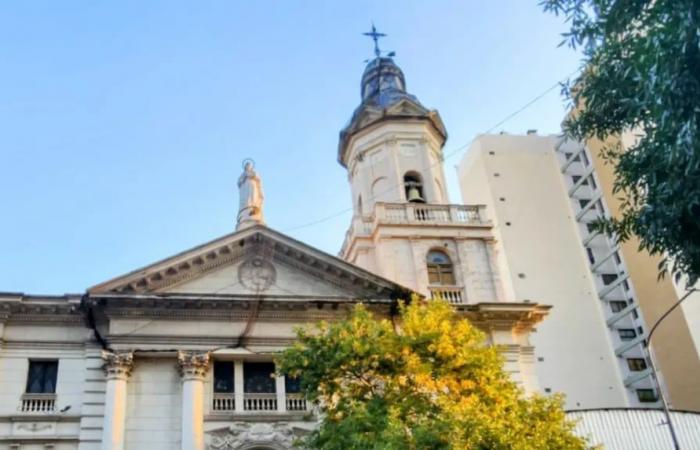 Vives critiques de l’archevêque de Buenos Aires aux chants contre Javier Milei lors d’une messe