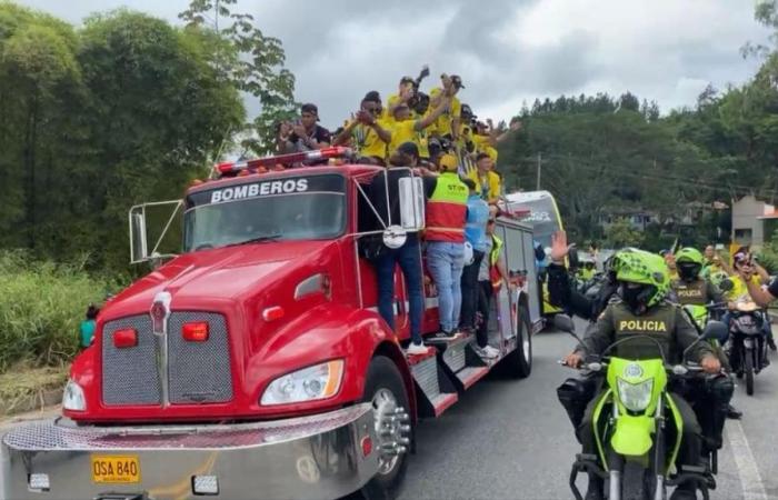 C’est l’émotion vécue lors de la caravane de bienvenue de l’Atlético Bucaramanga
