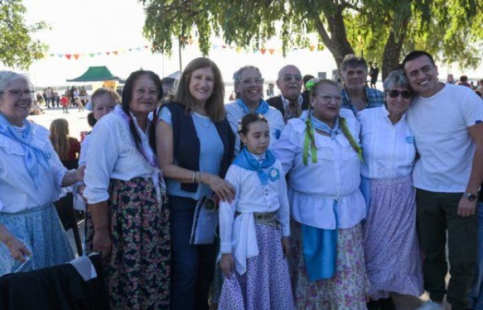 Avec une fête populaire à Bajada Grande, la célébration du 211e anniversaire de la ville se poursuit – Locales