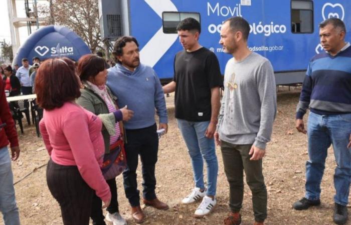 « La Muni dans votre quartier » a reçu la visite et le tour du gouverneur et du maire – Nuevo Diario de Salta | Le petit journal