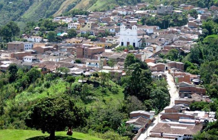 Neuf personnes blessées dans un accident de la route à Buriticá, Antioquia