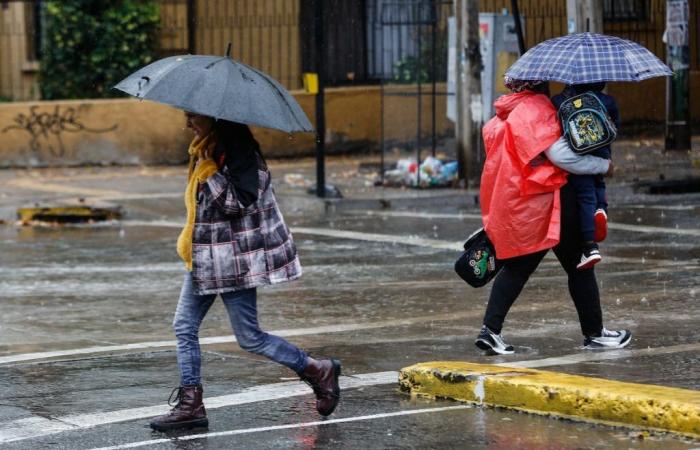 Pluie dans la région métropolitaine: quand sera le pic de précipitations à Santiago, selon Météorologie