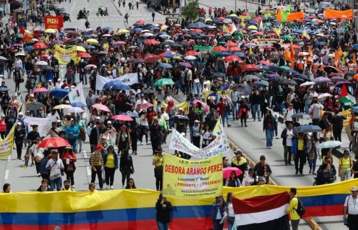 Les enseignants colombiens entament la « grande prise de Bogota » pour protester contre la réforme de l’éducation