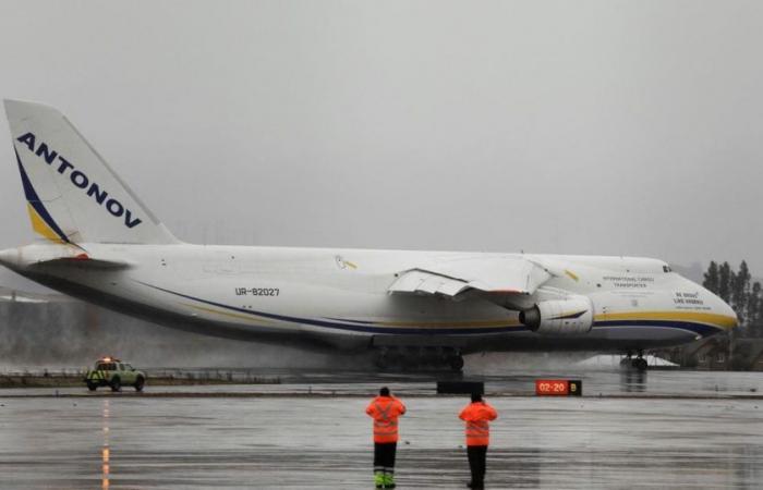 Pourquoi le plus gros avion cargo du monde est arrivé au Chili