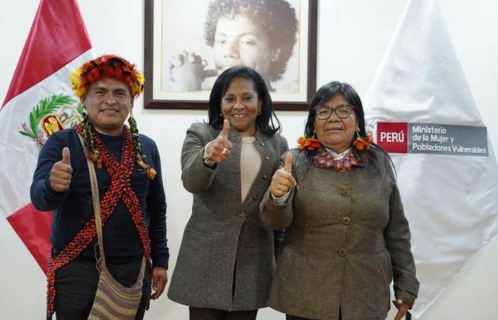 La Ministre de la Femme s’est entretenue avec les dirigeants indigènes d’Amazonas