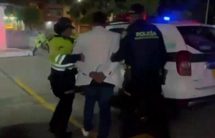 Un homme a tenté d’étouffer une femme dans une voiture dans le sud de Bogota : c’est connu