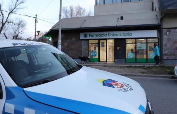 Des voleurs ont brisé la vitre et dévalisé la pharmacie universitaire de Sosunc