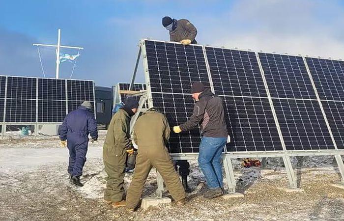 L’Argentine démonte des panneaux solaires sur le territoire chilien