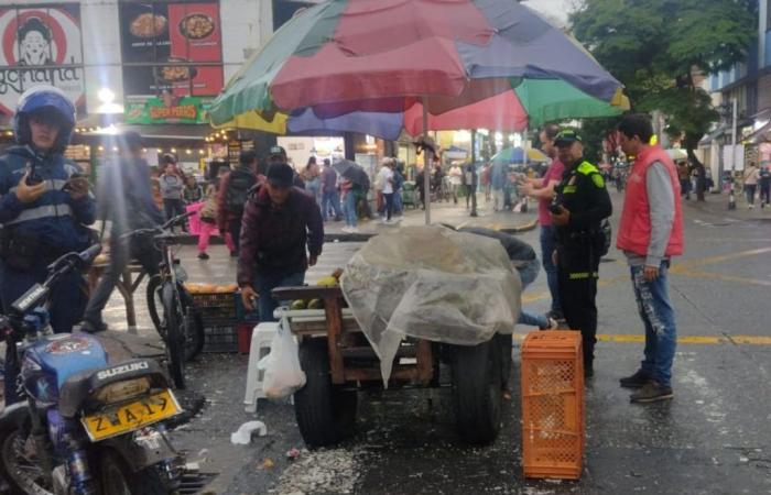 À Pereira, les opérations de contrôle contre les vendeurs informels de nourriture se poursuivent