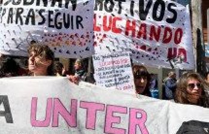 Paritarias à Río Negro : rejet par l’UPCN et l’ATE de l’offre du gouvernement de blanchir les 30 000 pesos pour 2023