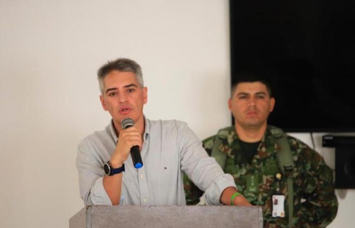 Le gouverneur d’Antioquia refuse le dialogue avec l’état-major des FARC à Yarumal