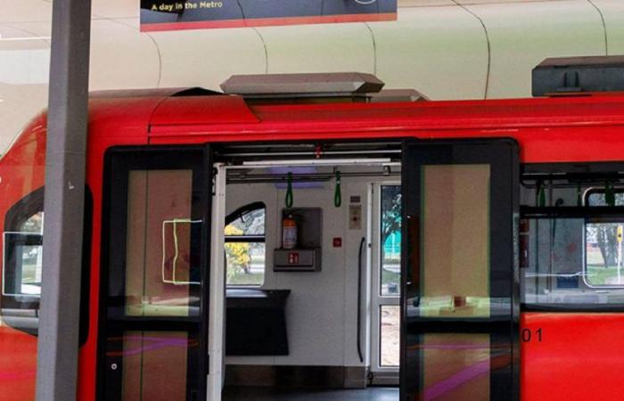 En photos | Très « cachacos » : voici à quoi ressemble l’intérieur des voitures du métro de Bogotá