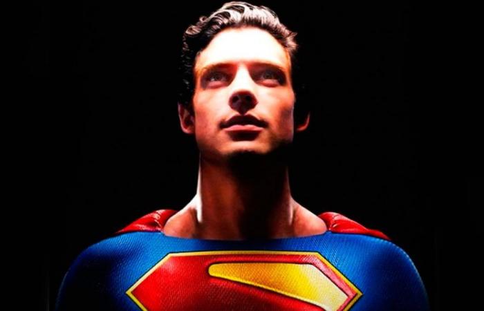 Nouvelles images divulguées du tournage de la série “Superman” David Corenswet sauvant des dizaines de vies
