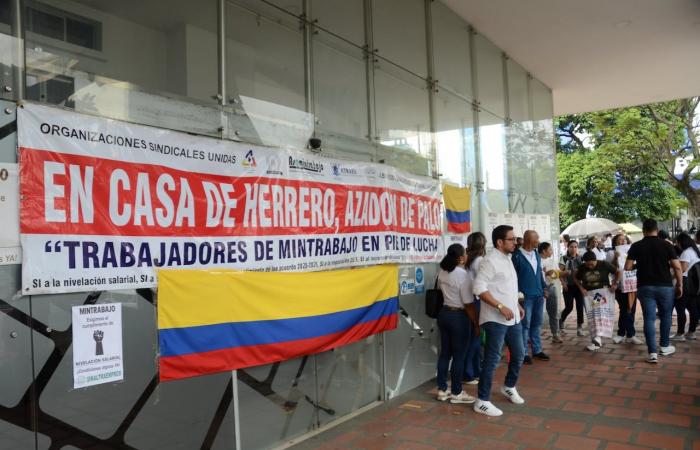 Les syndicats MinTrabajo organiseront un pot-bang devant la Casa de Nariño en raison de la grève