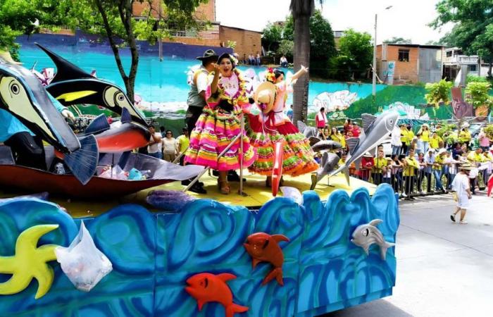 Parade de San Juan : Les neuf chars allégoriques qui parcourront les voies
