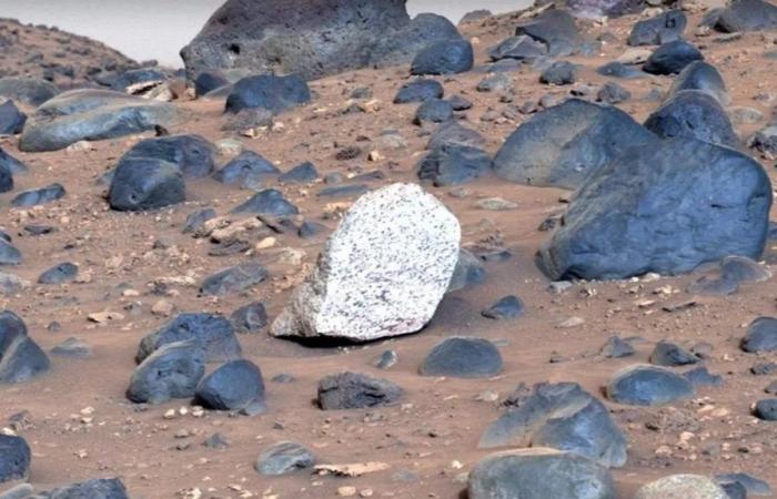 La NASA découvre une roche blanche sur Mars qui ne devrait pas s’y trouver