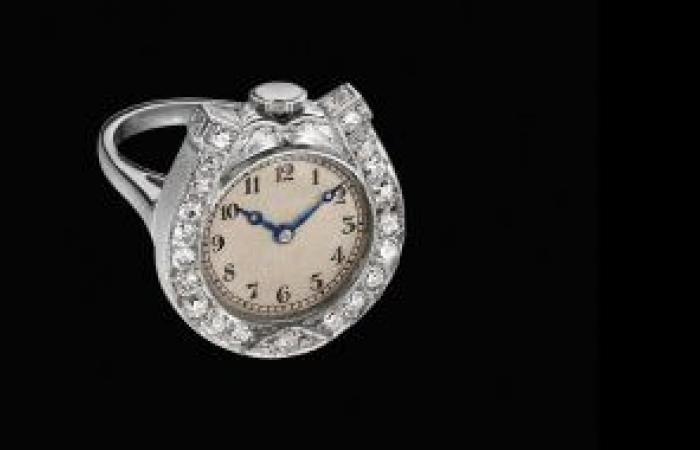 Audemars Piguet réinvente la montre femme avec la Royal Oak Mini pour les poignets les plus fins