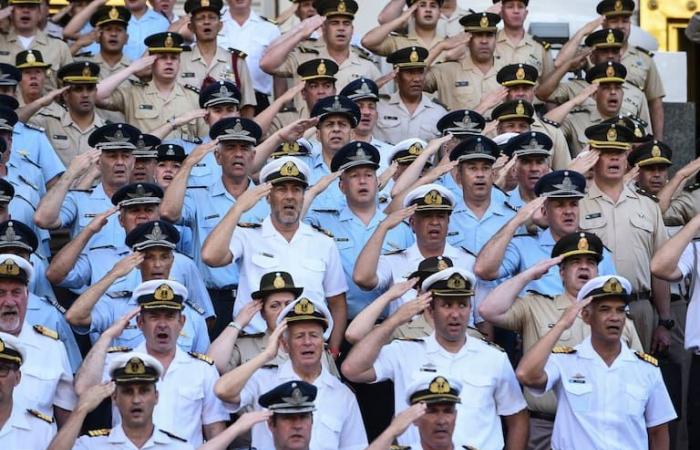 Ils confirment une nouvelle augmentation de salaire pour les forces armées argentines, comment sont les salaires en juillet ?