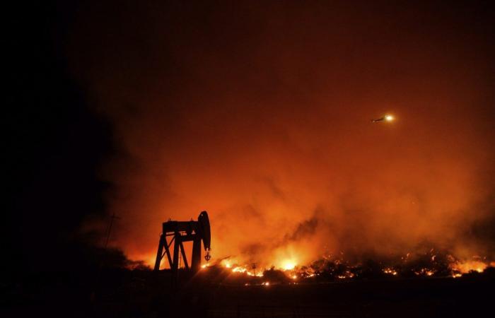 Les incendies de forêt menacent de plus en plus les puits de pétrole, aggravant les risques potentiels pour la santé, selon une nouvelle étude