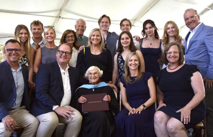 L’incroyable histoire de Virginie, la femme diplômée à 105 ans