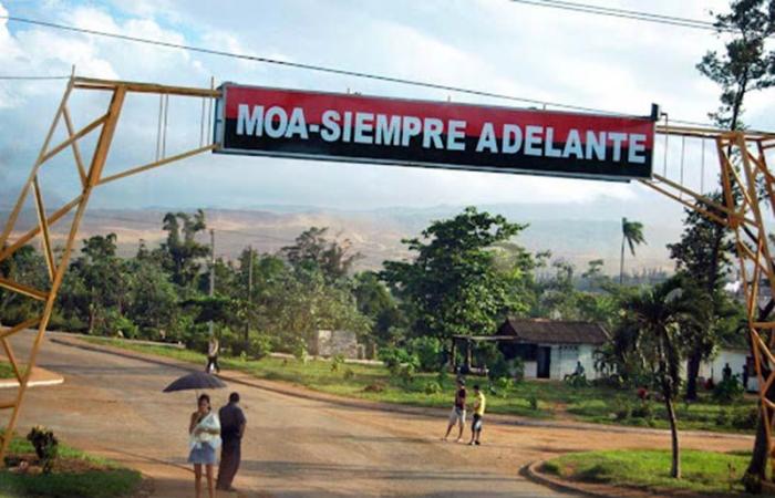 Siège du Moa à Holguín pour le Jour de la Rébellion Nationale