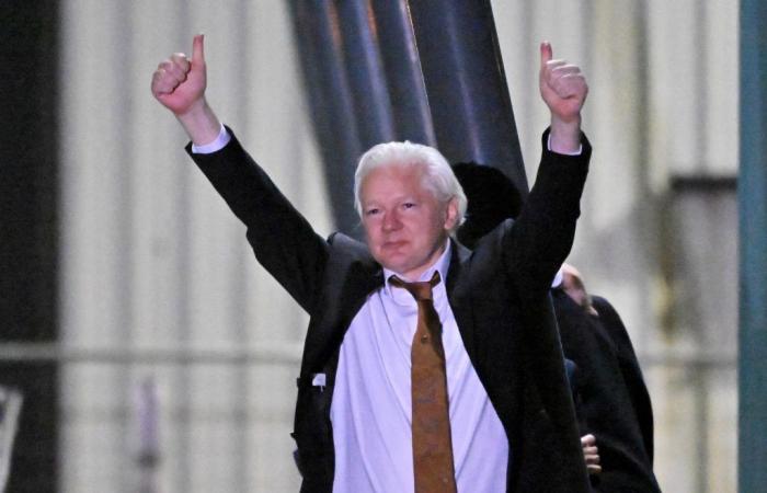 Julian Assange retourne dans son pays, pour une fin émouvante à une saga de 15 ans sur l’affaire WikiLeaks