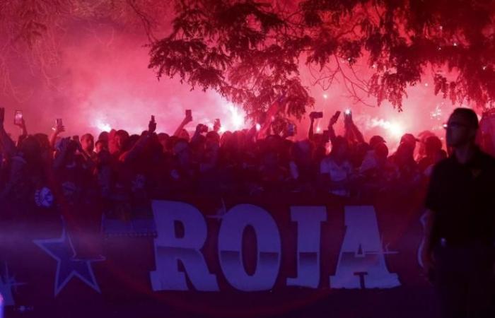 La Dominicaine dit que le football la dérange, mais elle adore La Roja