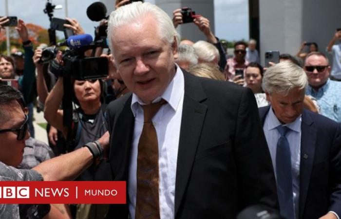 Julian Assange retrouve la liberté après avoir plaidé coupable d’un crime d’espionnage devant un tribunal américain et se rend dans son Australie natale