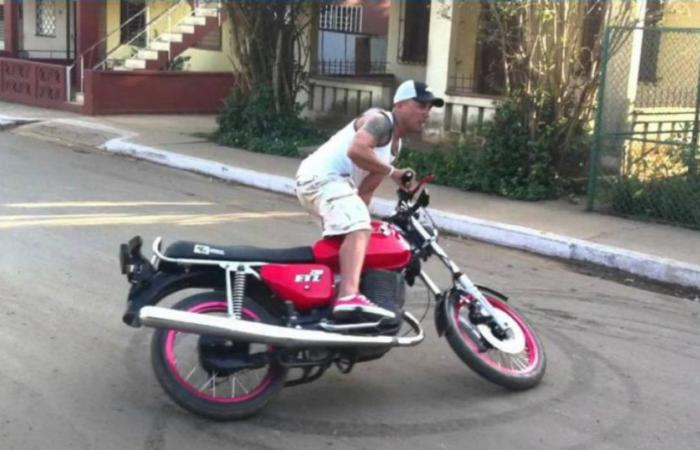 Un homme arrêté après en avoir attaqué un autre avec une machette pour lui voler sa moto à Holguín