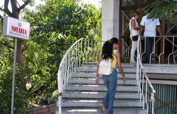 Le notariat cubain face aux nouveaux pouvoirs › Question de droit › Granma