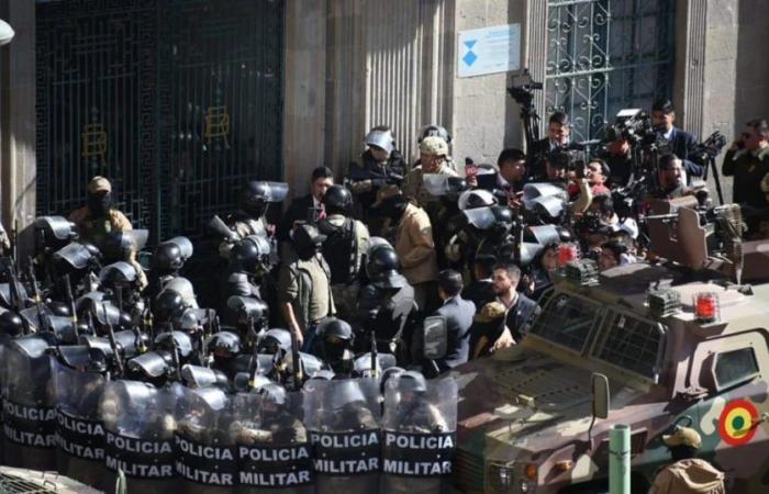 Coup d’État raté, auto-coup d’État, montage ou quoi : les données et les doutes en Bolivie au lendemain du soulèvement militaire