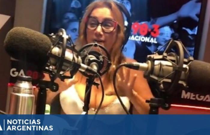 Nancy Pazos est restée en soutien-gorge dans son émission de radio