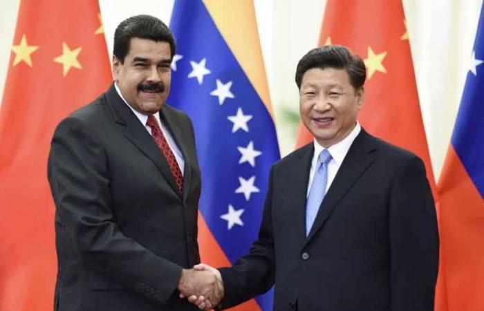 Les dirigeants de la Chine et du Venezuela saluent 50 ans de relations diplomatiques