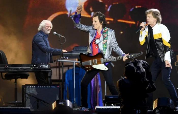 Les salutations de Ron Wood aux fans argentins qui alimentent les rumeurs d’une nouvelle visite des Rolling Stones